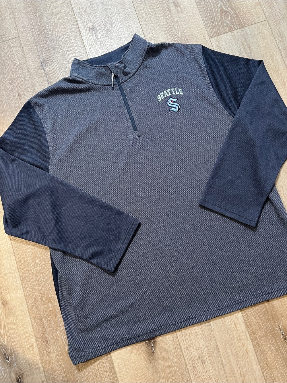 NHL - Seattle Kraken Hockey Two-Tone Quarter-Zip Pullover NEW